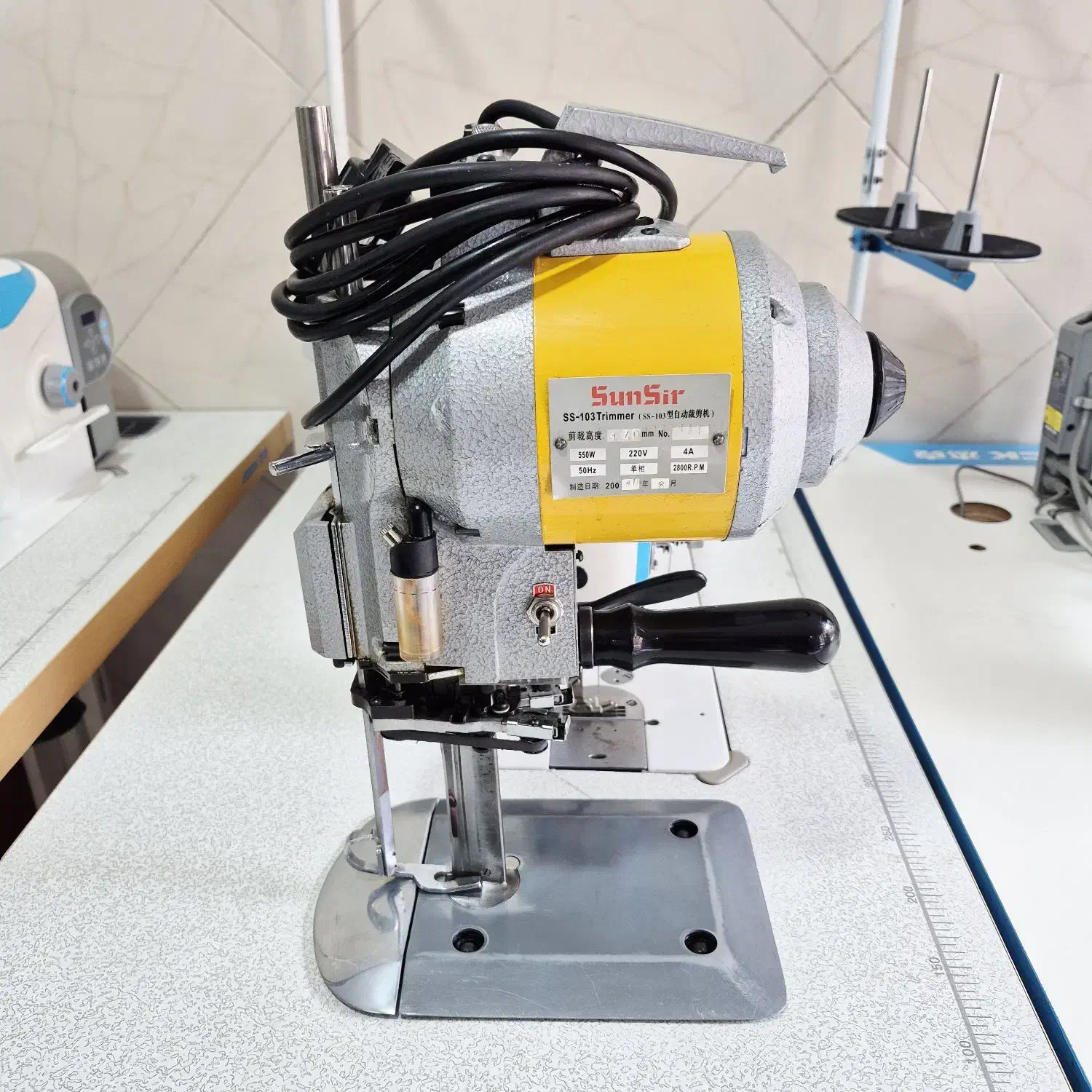 قیچی برش برقی عمودبر سایز ۵ سانسیر درحدنو|لوازم خیاطی و بافتنی|تهران, یافت‌آباد|دیوار