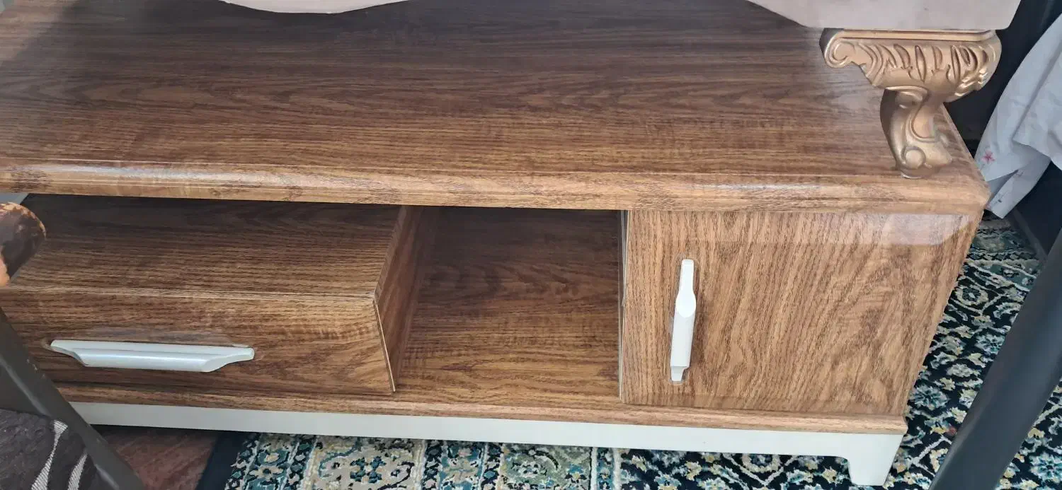 میزتلویزیون رویا درحد نو|میز تلویزیون|لاهیجان, مهرگان|دیوار