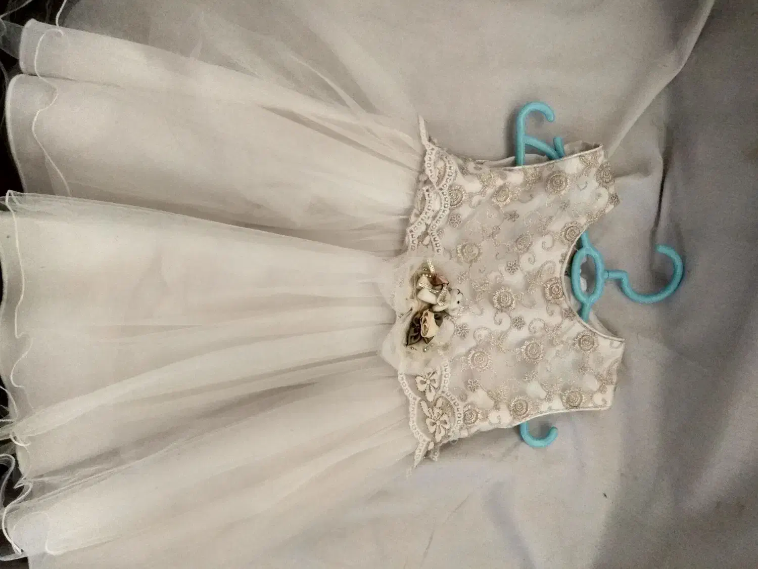 لباس عید|کفش و لباس بچه|قم, باغ کرباسی|دیوار