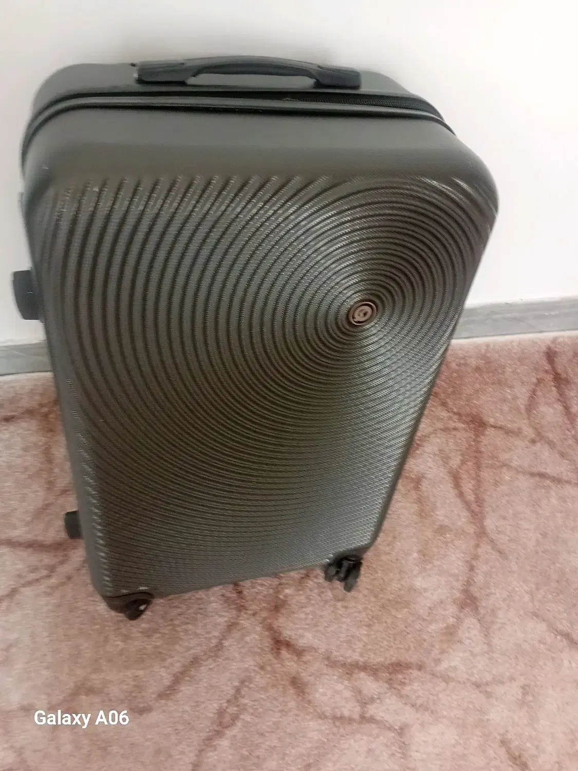 چمدان فایبرگلاس نوک مدادی|کیف، کفش، کمربند|کومله, |دیوار