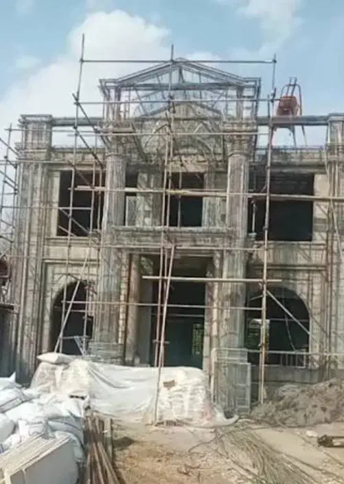 اجرای کلیه کارهای جوشکاری راویز کاری و شیروانی|خدمات پیشه و مهارت|دماوند, دماوند|دیوار