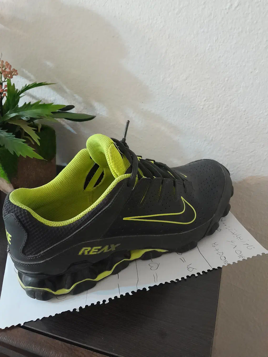 کتونی نایک مدل reax اصل ویتنام سایز ۴۳|کیف، کفش، کمربند|تهران, شهید فکوری|دیوار