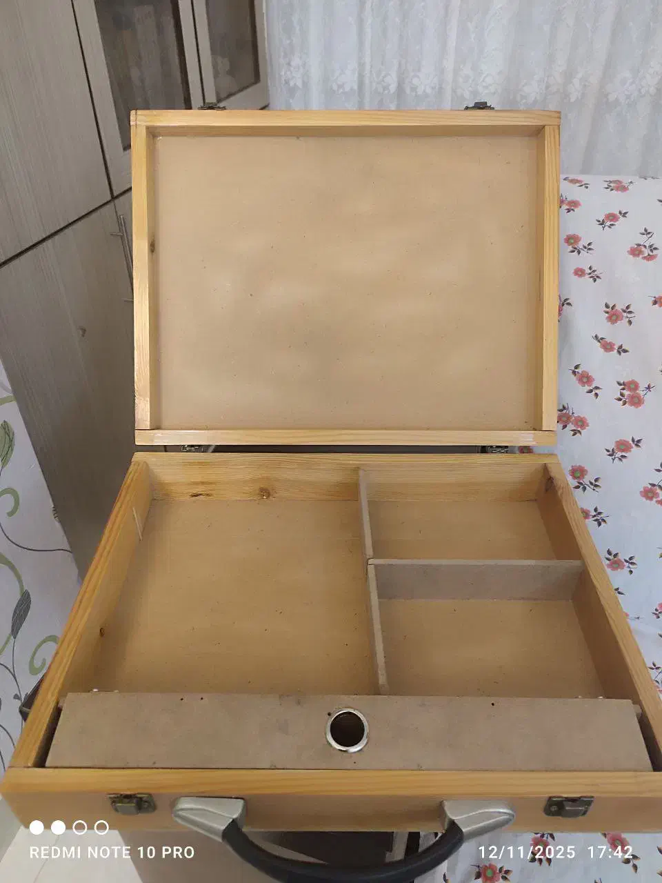 کیف نقاشی - مخصوص هنرجوها|لوازم التحریر|سنندج, |دیوار