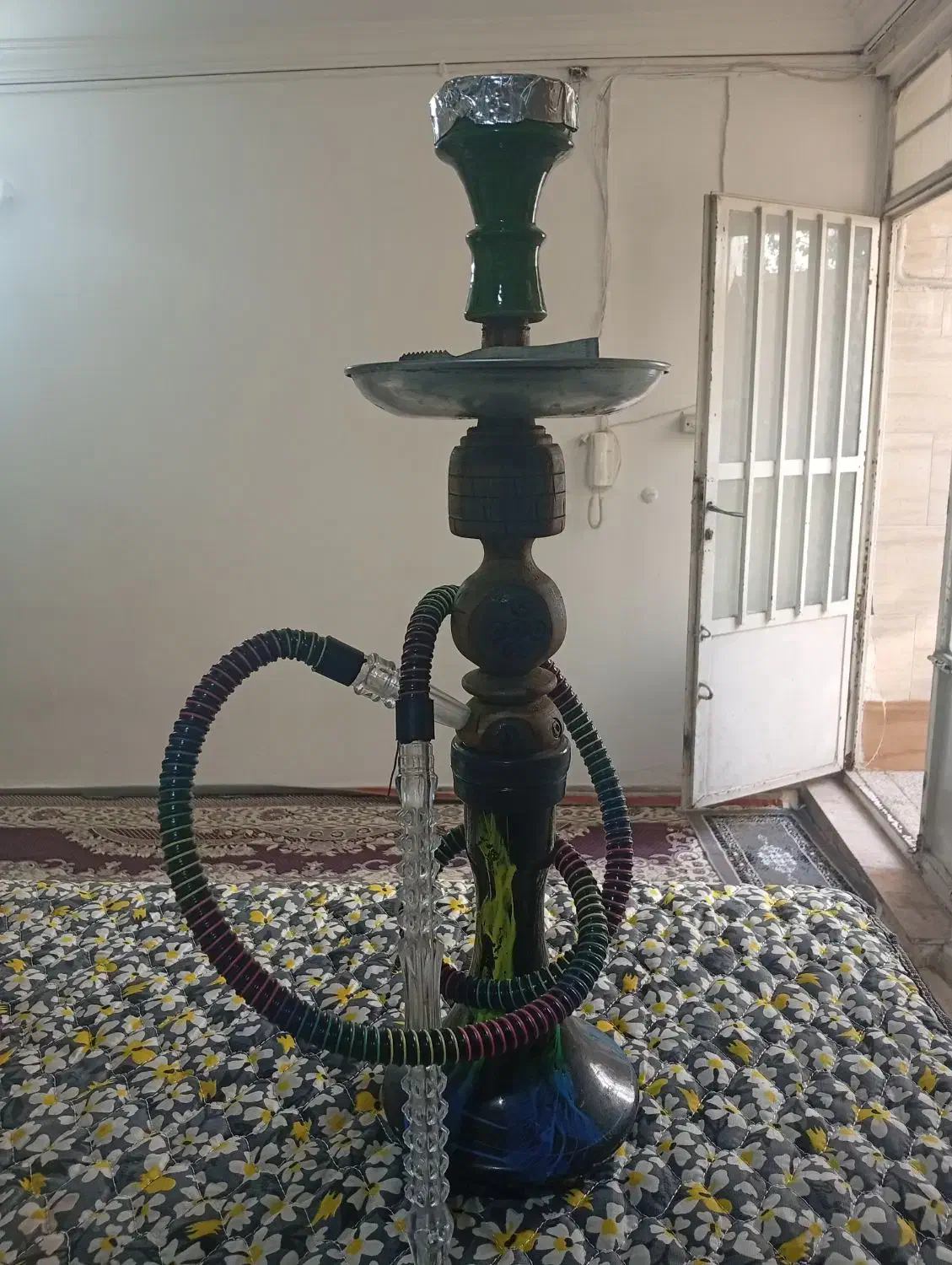 یک عدد قلیون آب بندی شده|کلکسیون و سرگرمی|مشهد, کارمندان دوم|دیوار