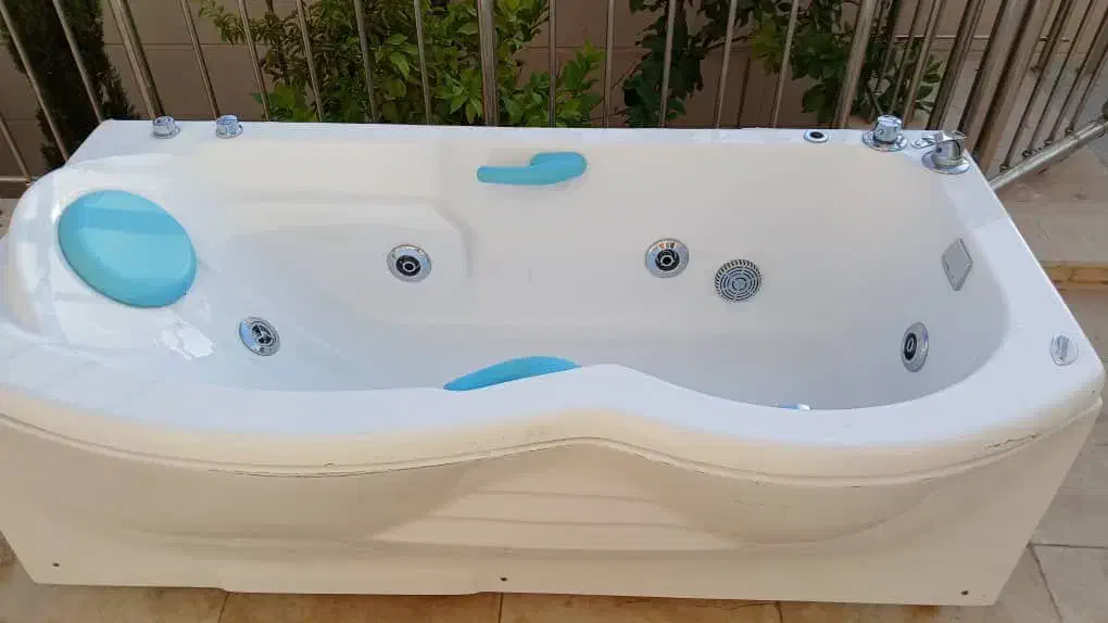 جکوزی|لوازم حمام|شیراز, انجیر|دیوار