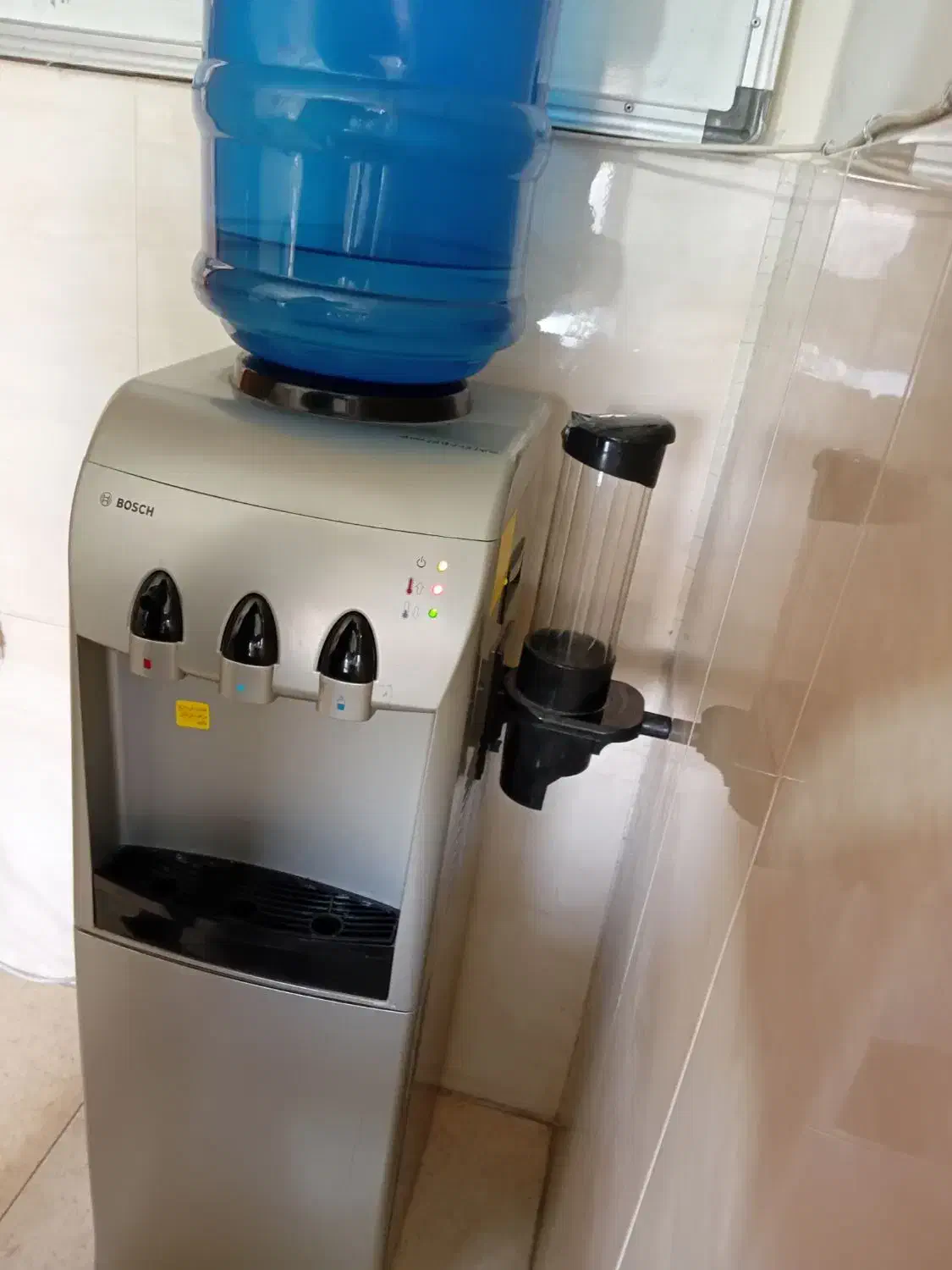 آبسردکن|آبسردکن و تصفیه آب|تهران, فلسطین (میدان انقلاب)|دیوار