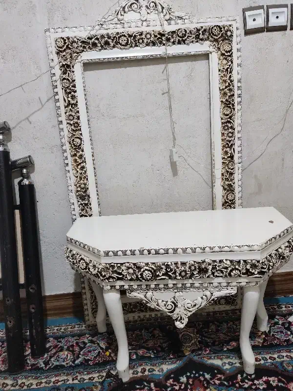 تخت، اینه کنسول|تخت و سرویس خواب|کازرون, |دیوار