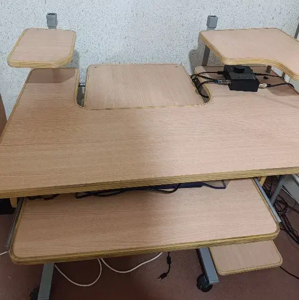 میز کامپیوتر|میز تحریر و کامپیوتر|شیراز, قالیشویی|دیوار