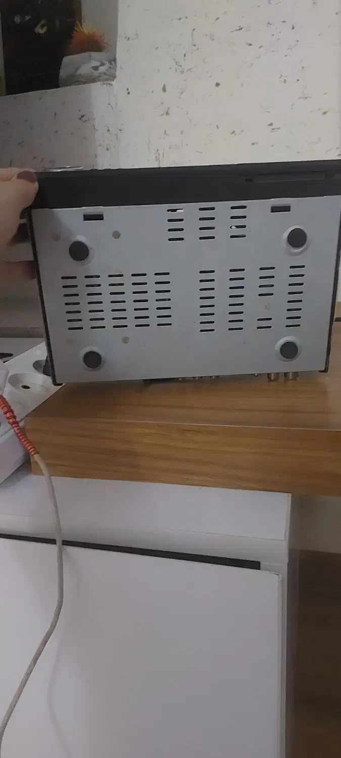 دستگاه دیجیتال در حد نو|صوتی و تصویری|رشت, فلسطین|دیوار