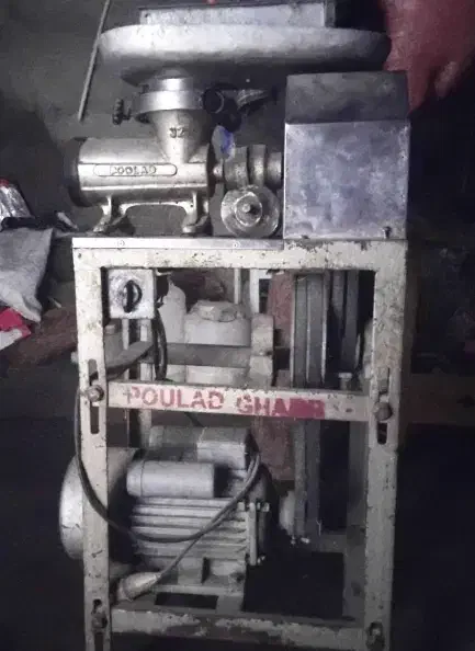 چرخ گوشت|کافیشاپ و رستوران|اردبیل, |دیوار