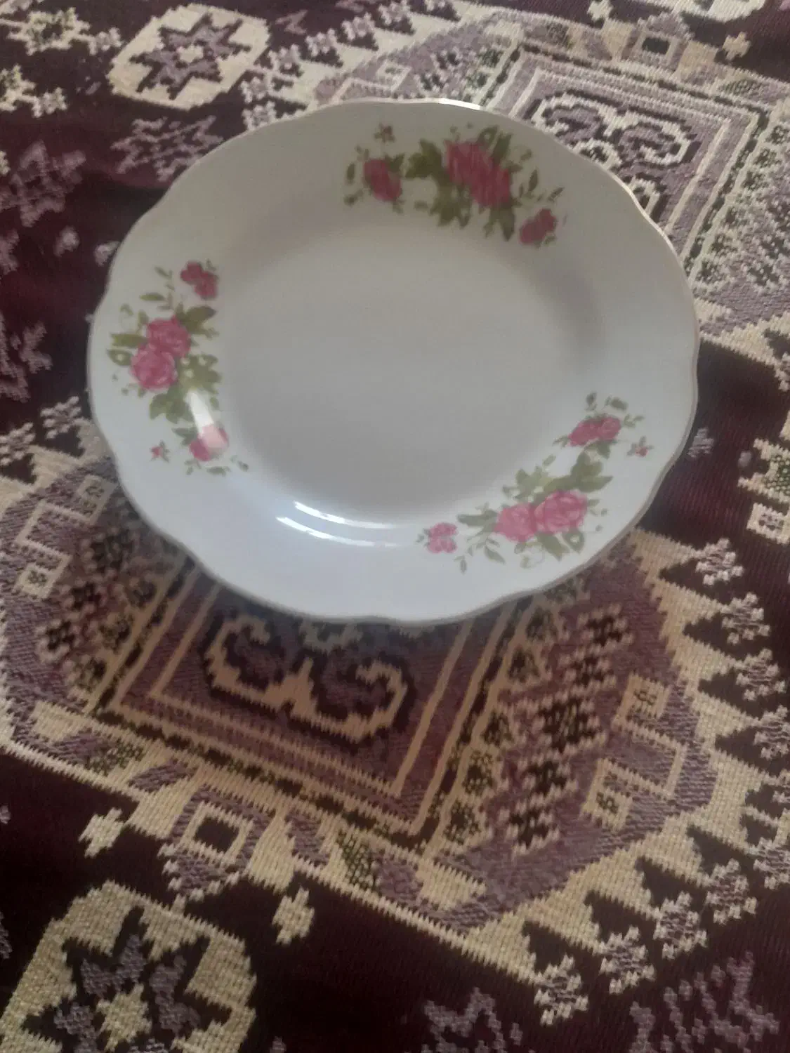 ظروف چینی آلات اصل وقدیمی|ظروف سرو و پذیرایی|اردبیل, |دیوار