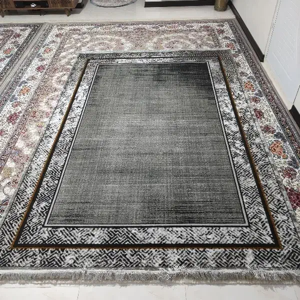 یک عدد فرش ۵۰۰شانه ۶ متری فانتزی|فرش|اسلام‌شهر, صادقیه|دیوار