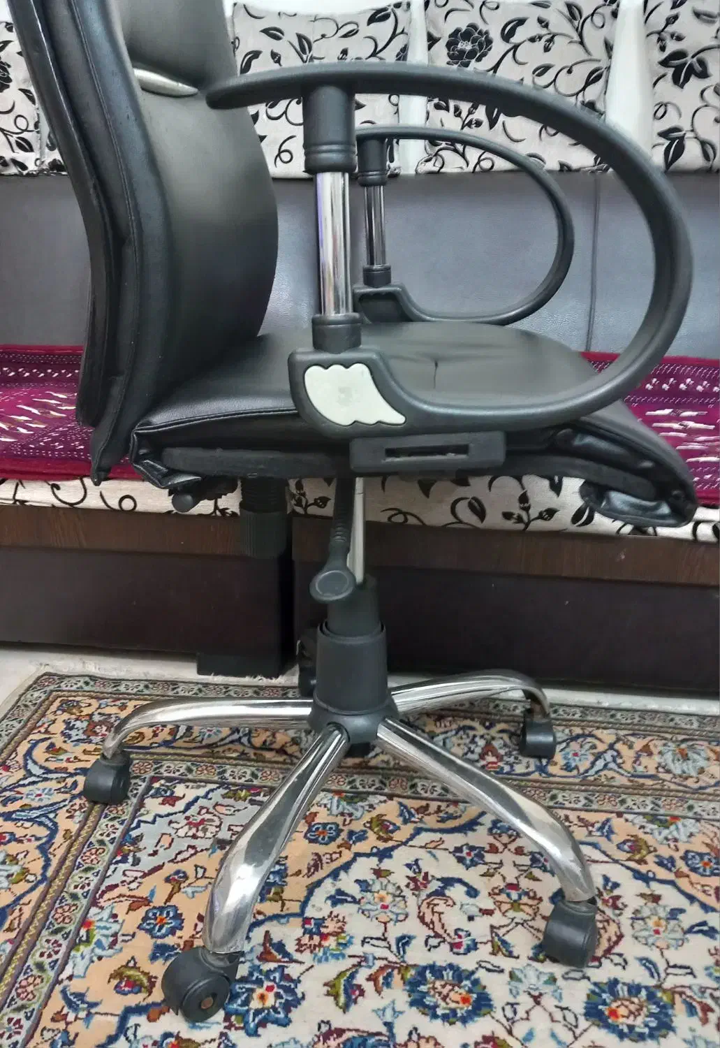 صندلی مدیریتی جک دار|مبلمان اداری|تهران, نیروی هوایی (پیروزی)|دیوار