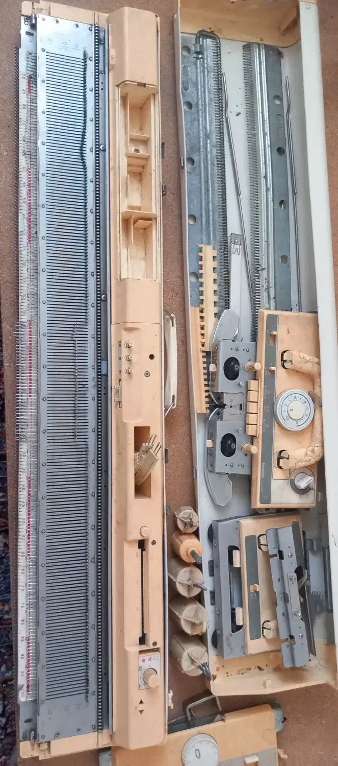 یک عدد چرخ بافت مدل 868|لوازم خیاطی و بافتنی|تربتحیدریه, رضاشهر|دیوار