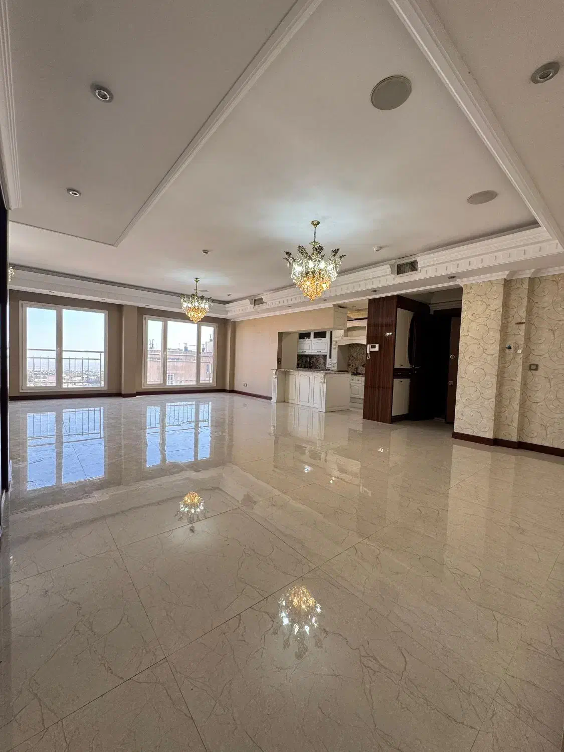 ۱۶۰ متر - شهرک غرب - مشاعات دار - ویو دار - ۱۰ساله|فروش آپارتمان|تهران, شهرک غرب|دیوار