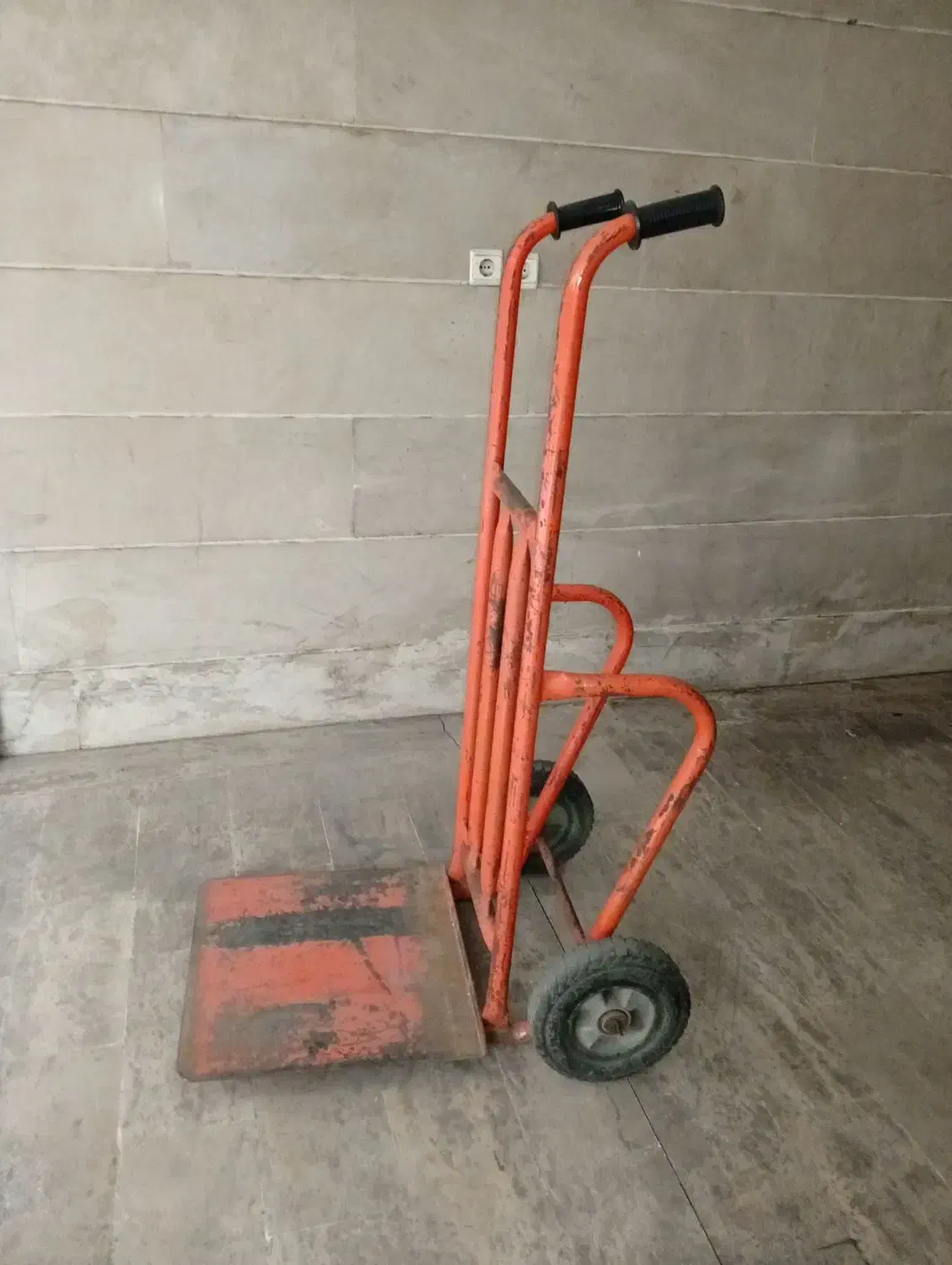 چرخ دستی حمل بار ۴۰۰ کیلو|ابزارآلات|تهران, حکمت|دیوار