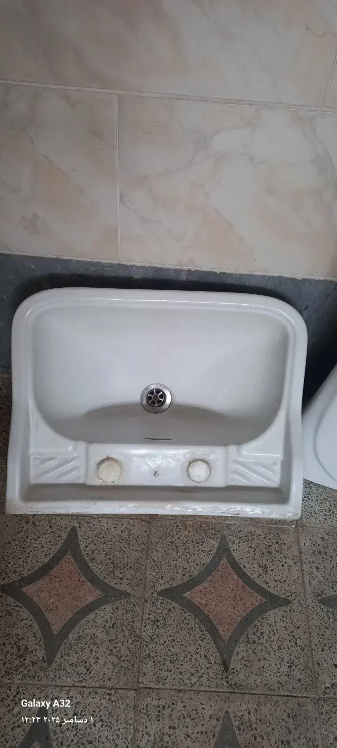 روشویی|لوازم سرویس بهداشتی|رشت, آب و برق|دیوار