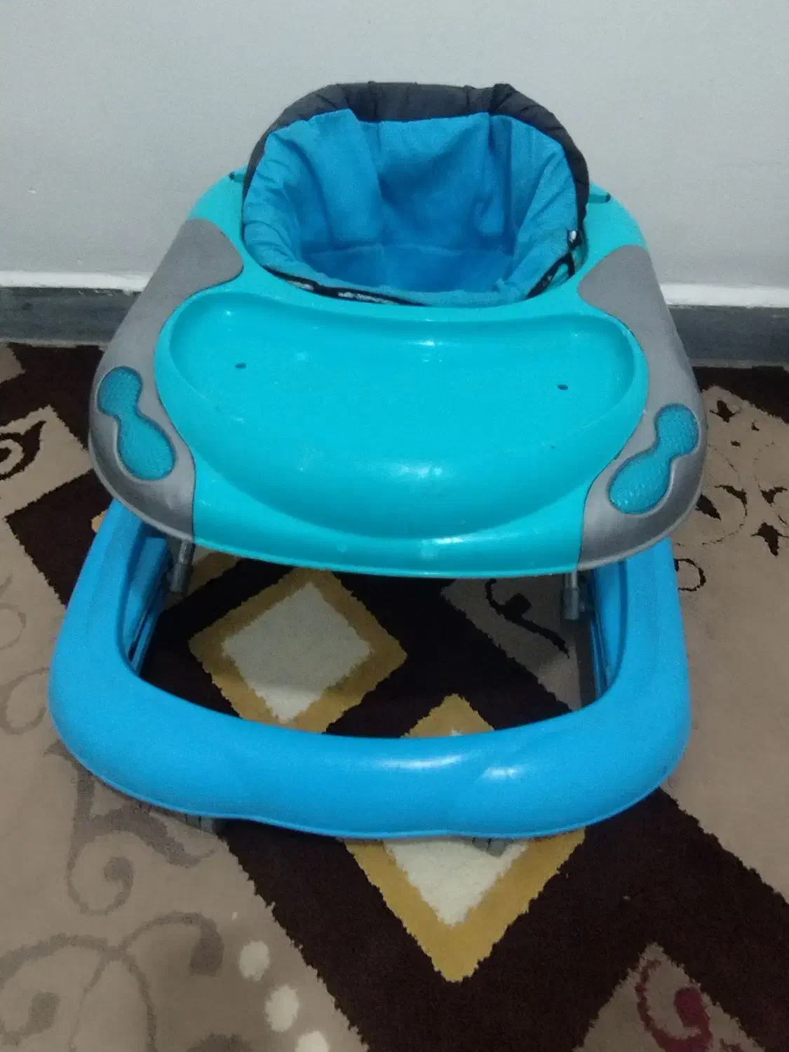 روروک|اسباب و اثاث بچه|ایلام, |دیوار