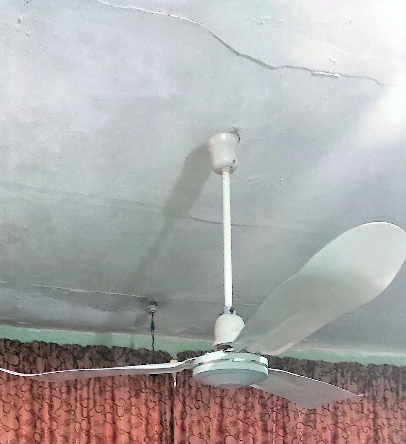 1عدد پنکه|پنکه و تصفیهکنندهٔ هوا|خرمشهر, |دیوار