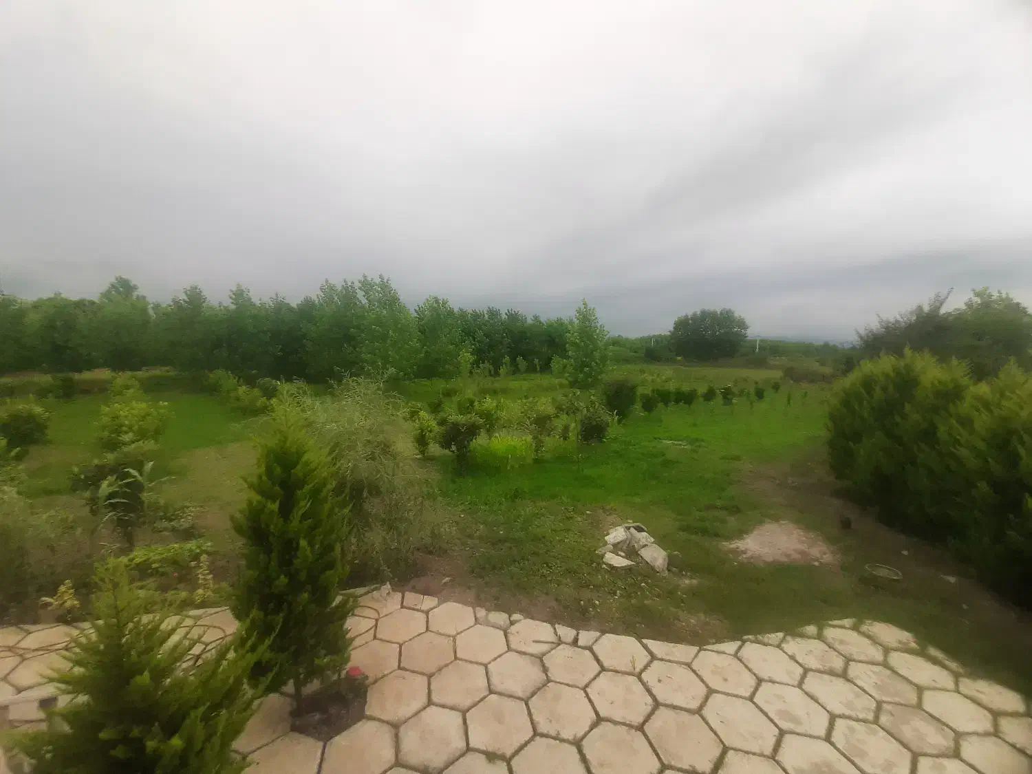 فروش ویلای لوکس 11 هزارمتری 4 خوابه سند تک برگ|فروش خانه و ویلا|گوراب زرمیخ, |دیوار