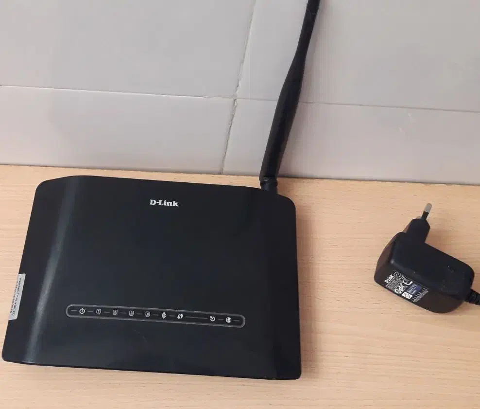 مودم ایرانسل  TD LTE i40 مودم دی لینک adsl|مودم و تجهیزات شبکه|قم, نیروگاه|دیوار
