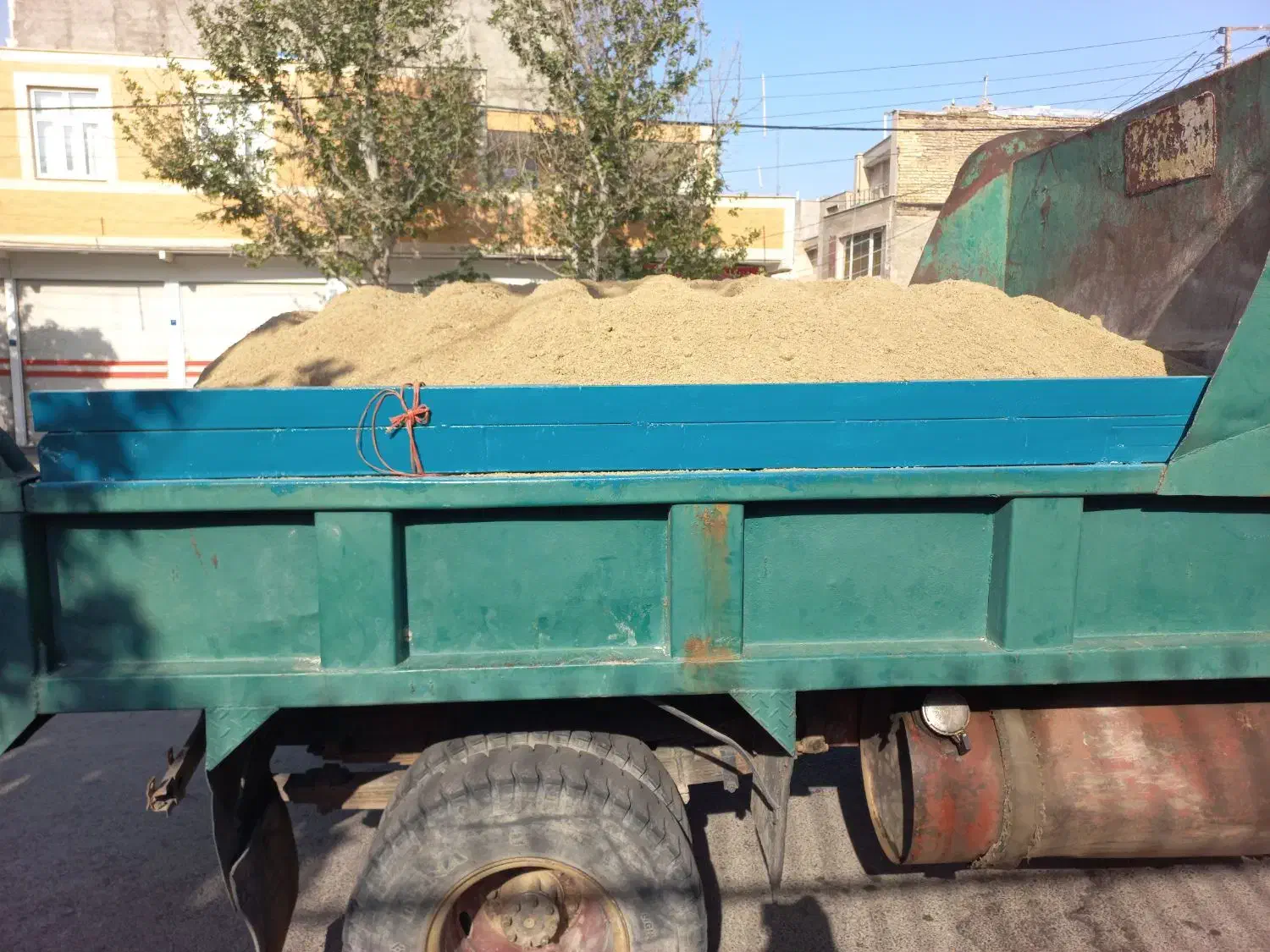 حمل مصالح ساختمانی و نخاله با خاور|خدمات حمل و نقل|ملایر, |دیوار