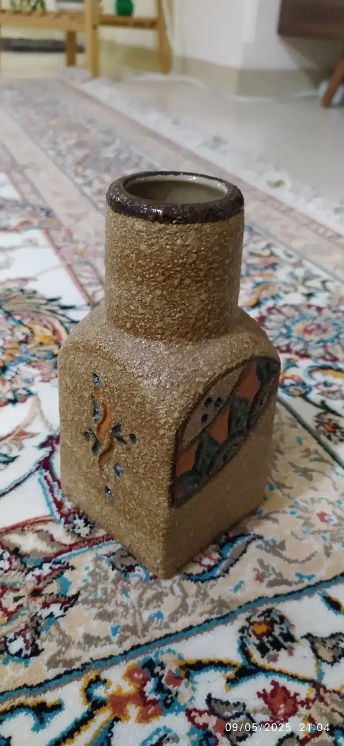 فروش گلدان تزئینی طرح سنتی شیک|صنایع دستی و سایر لوازم تزئینی|شیراز, شهرک گلستان|دیوار