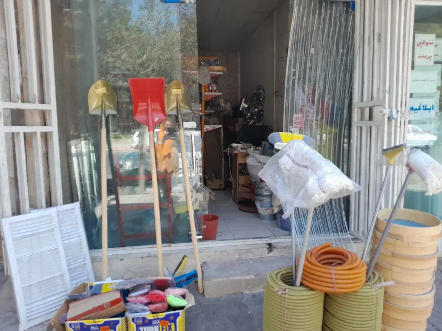 فروش مغازه ابزار با کلی وسایل|فروشگاه و مغازه|سیرجان, |دیوار