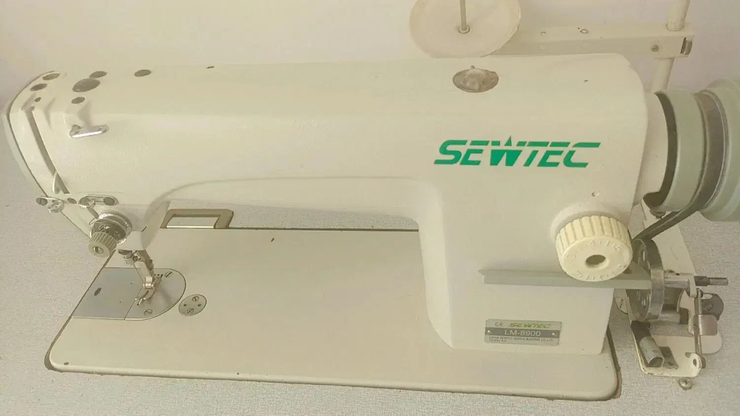 چرخ خیاطی صنعتی دست دوم در حد نو|چرخ خیاطی و ریسندگی|فیروزآباد (فارس), |دیوار