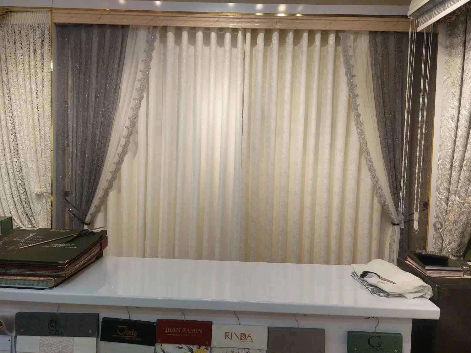 انواع پرده مستقیم از تولید ب مصرف|پرده، رانر، رومیزی|اسلامشهر, شهرک مفیدی|دیوار