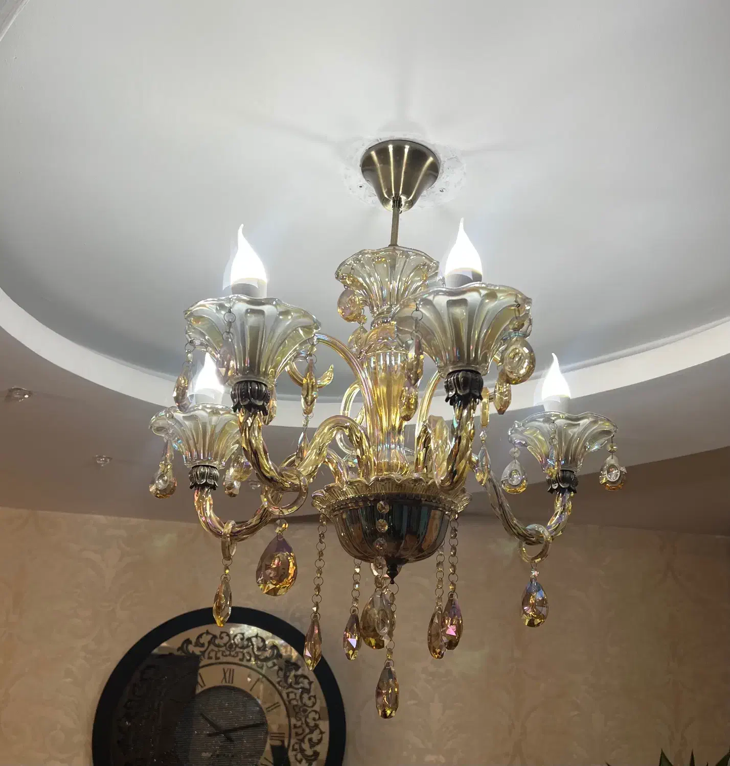 لوستر ۴شاخه  هفت رنگ وارداتی|لوستر و چراغ آویز|قائم‌شهر, |دیوار