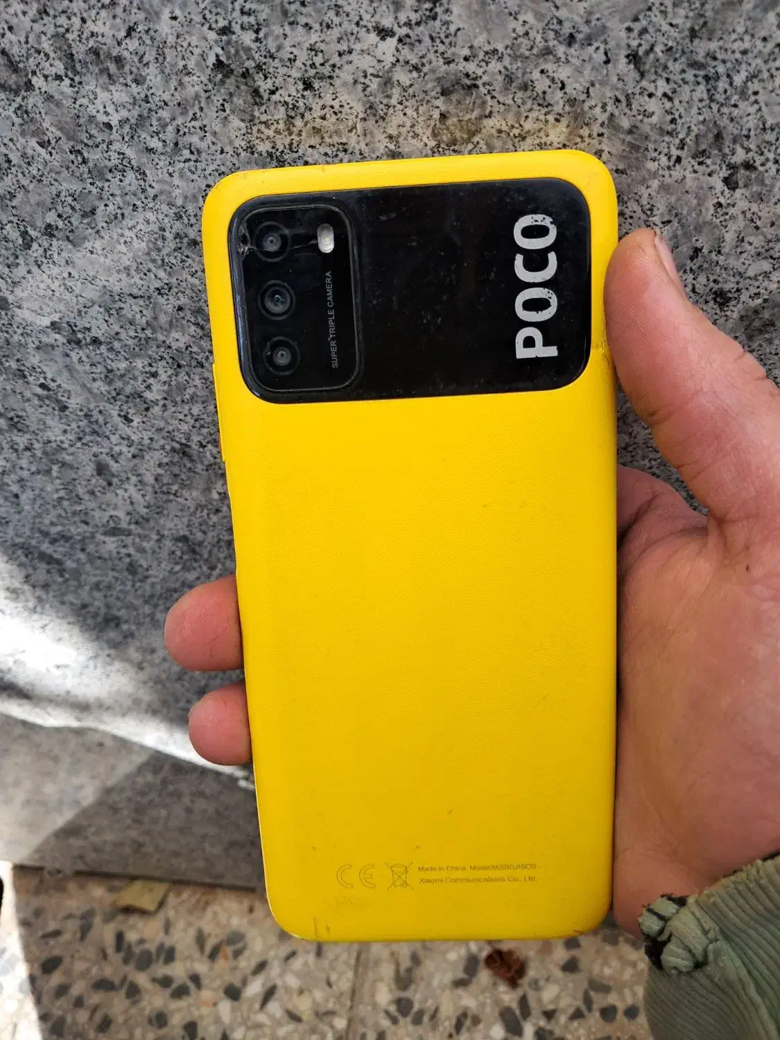 poko m 3|موبایل|برخوار, |دیوار