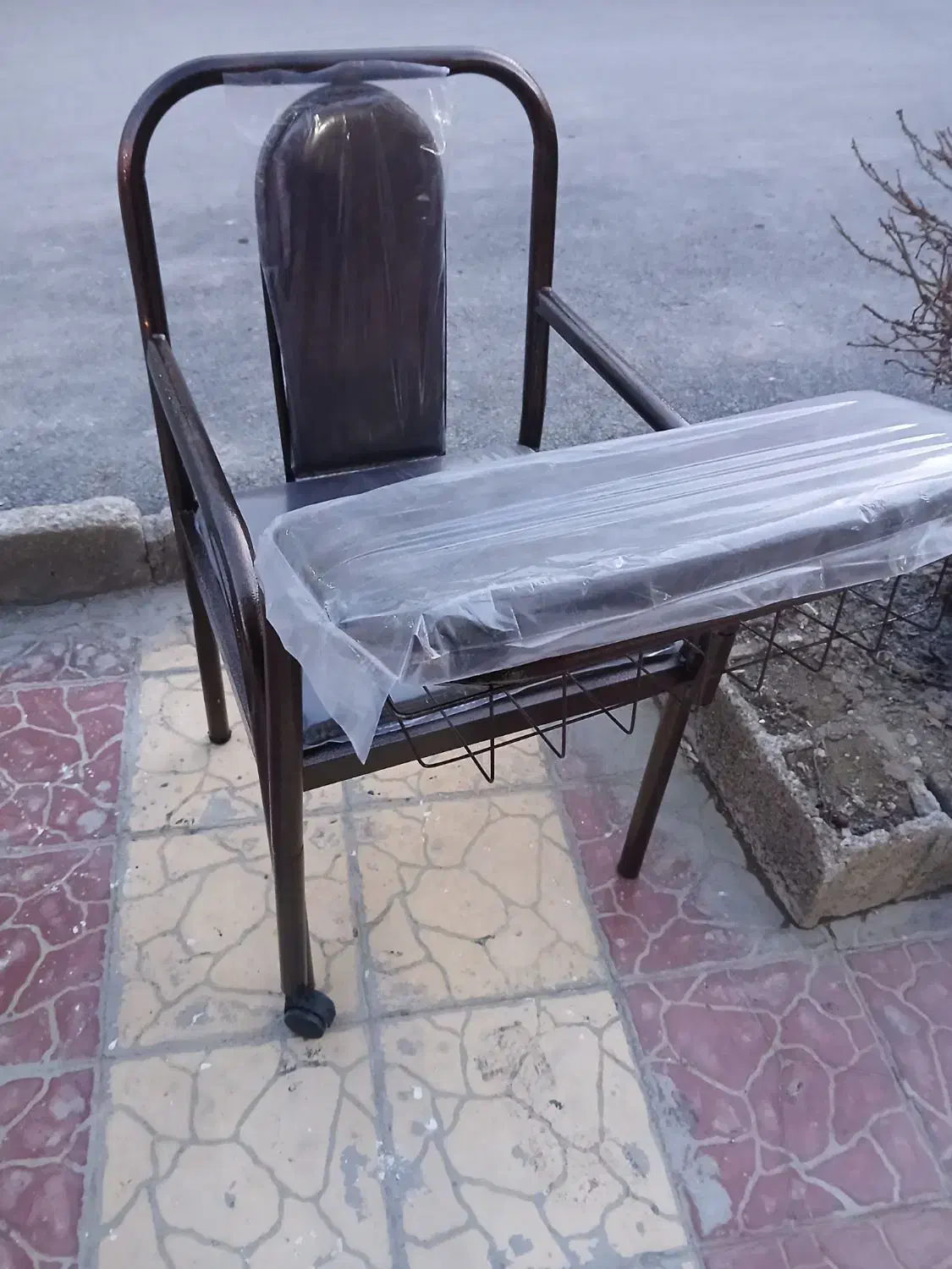 صندلی نماز|صندلی و نیمکت|رزن, |دیوار