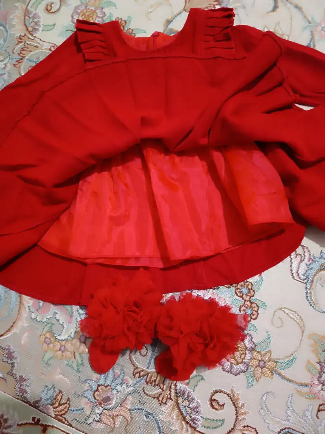 لباس یلدایی|کفش و لباس بچه|ری, تصفیه خانه|دیوار