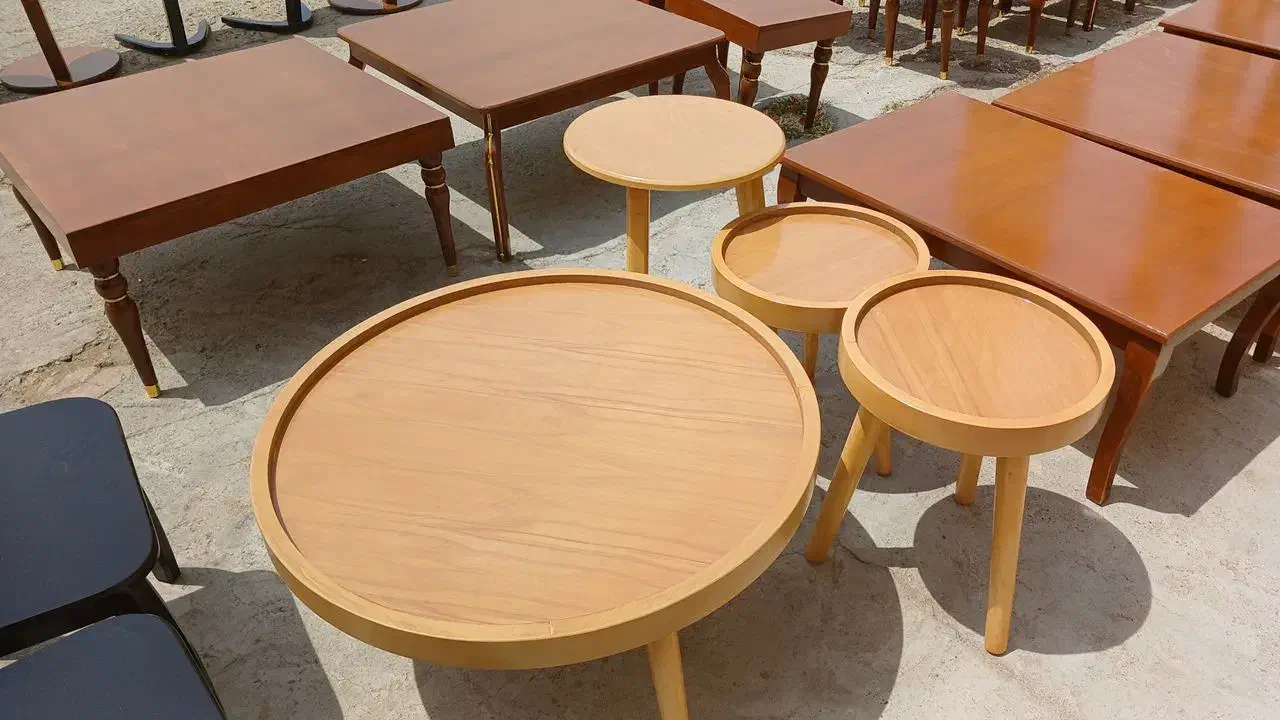 جلومبلی گرد|مبلمان خانگی و میز عسلی|تهران, خاک سفید|دیوار