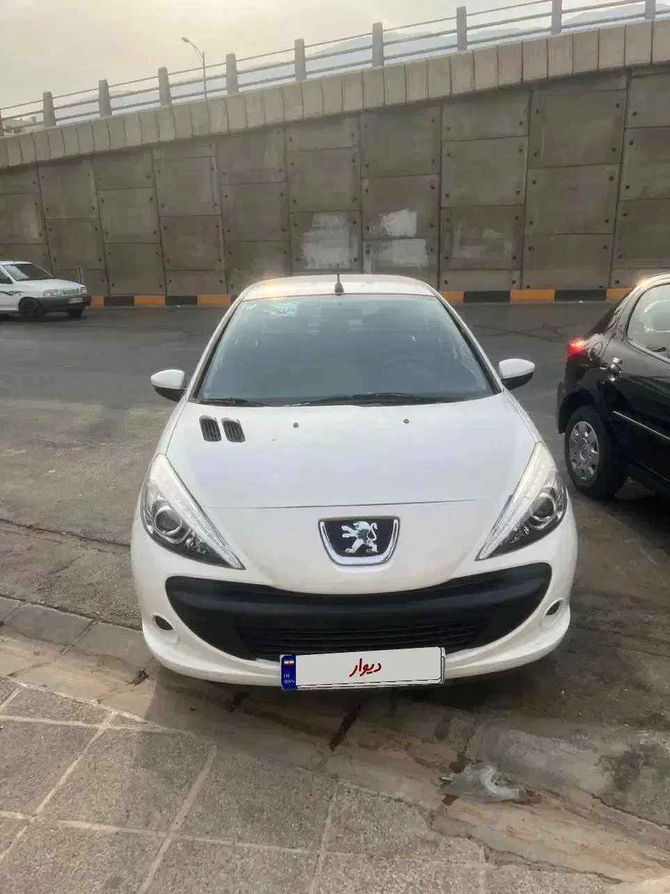 207 اتومات فلز ۱۴۰۲|خودرو سواری و وانت|شیراز, نیایش|دیوار