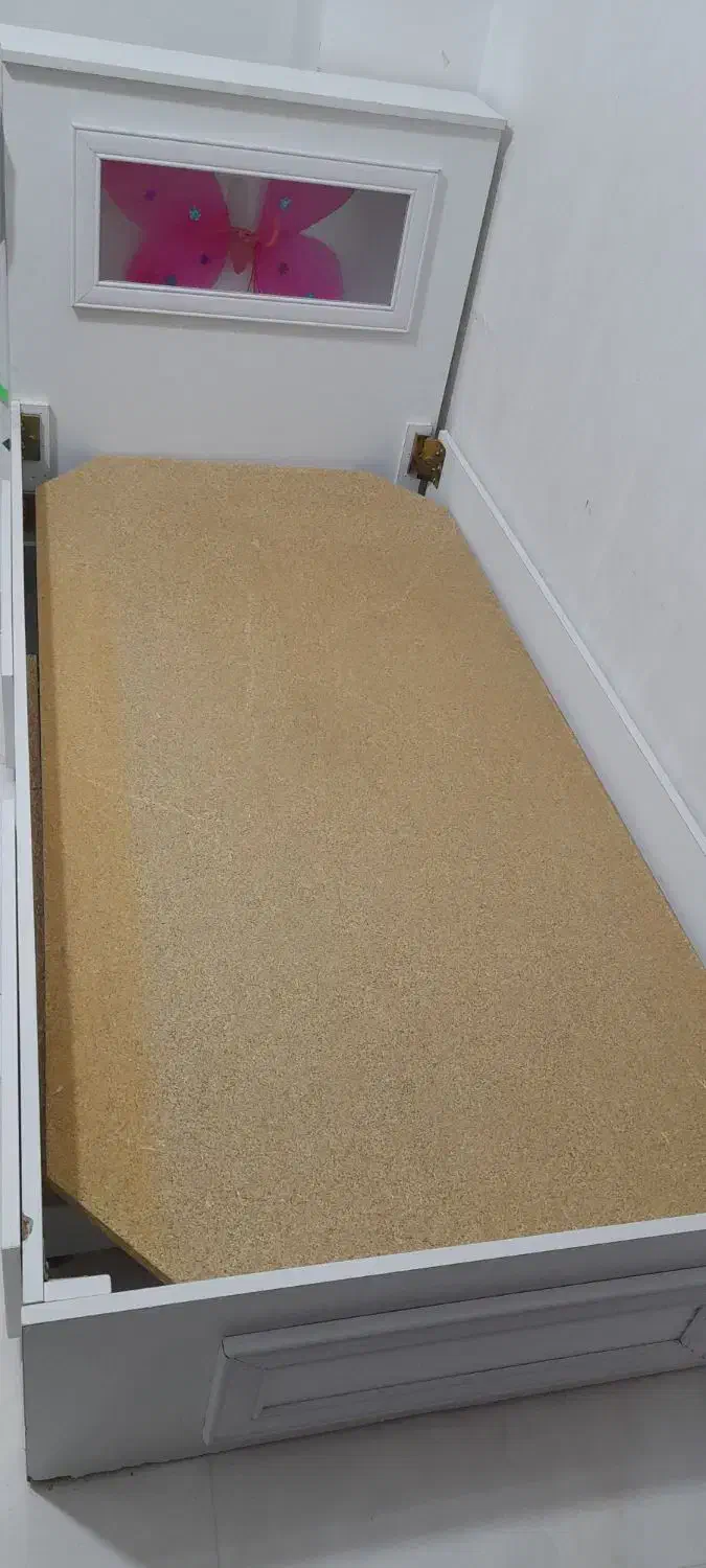 تخت نوجوان|تخت و سرویس خواب|پاکدشت, پاکدشت (مامازند)|دیوار