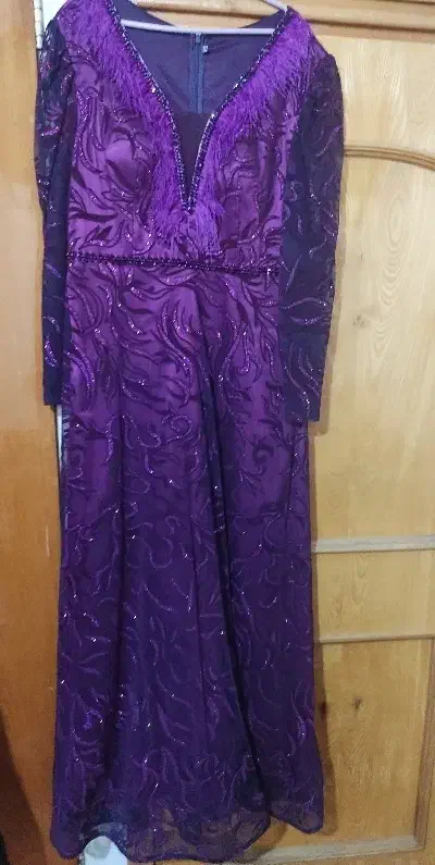 لباس مجلسی|لباس|لنجان, |دیوار