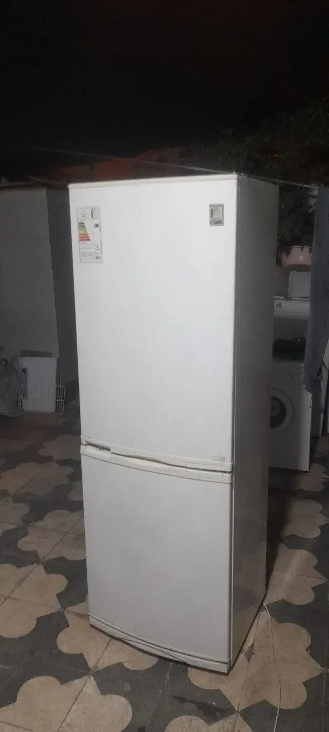 یخچال فریزر ۲۴فوت امرسان موتور ژاپنی اصل|یخچال و فریزر|شیراز, گلکوب|دیوار