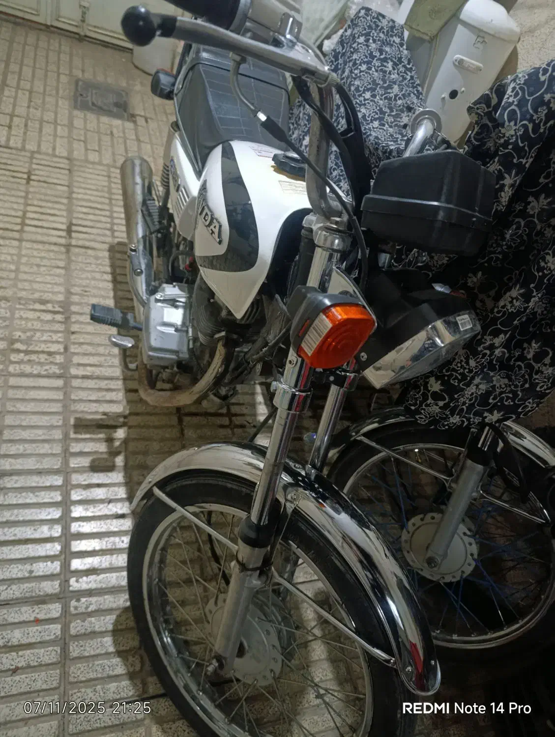 هندا 125|موتورسیکلت|اراک, |دیوار