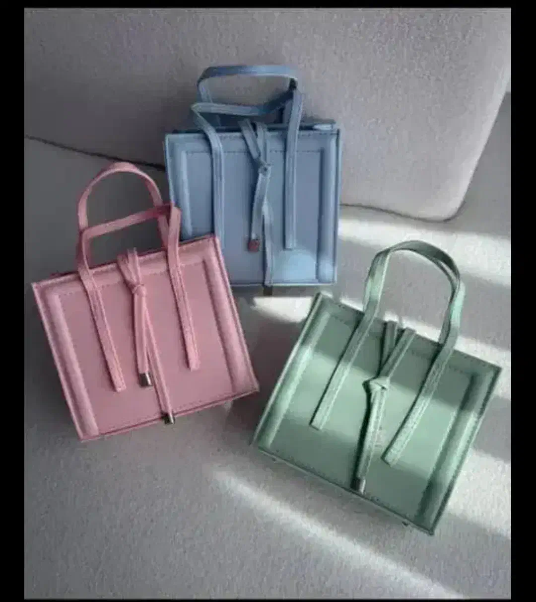 کیف|کیف، کفش، کمربند|ساوه, |دیوار