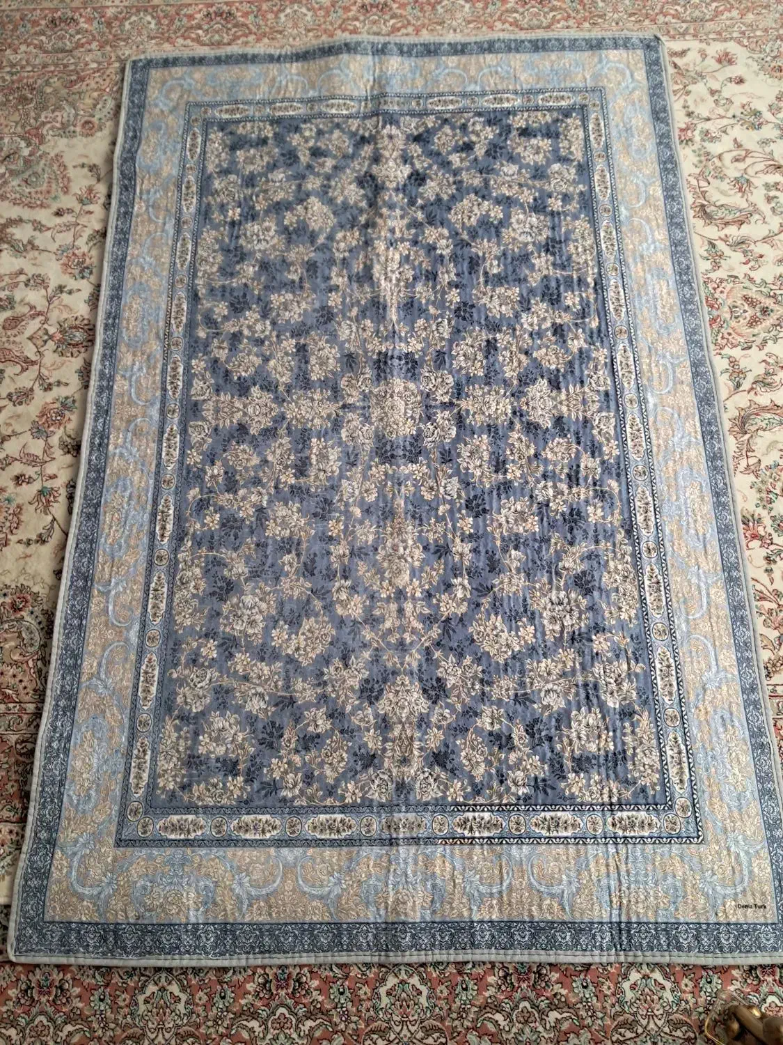 قالچیه نرم و تمیز ایرانی|فرش|پردیس, فاز ۳|دیوار