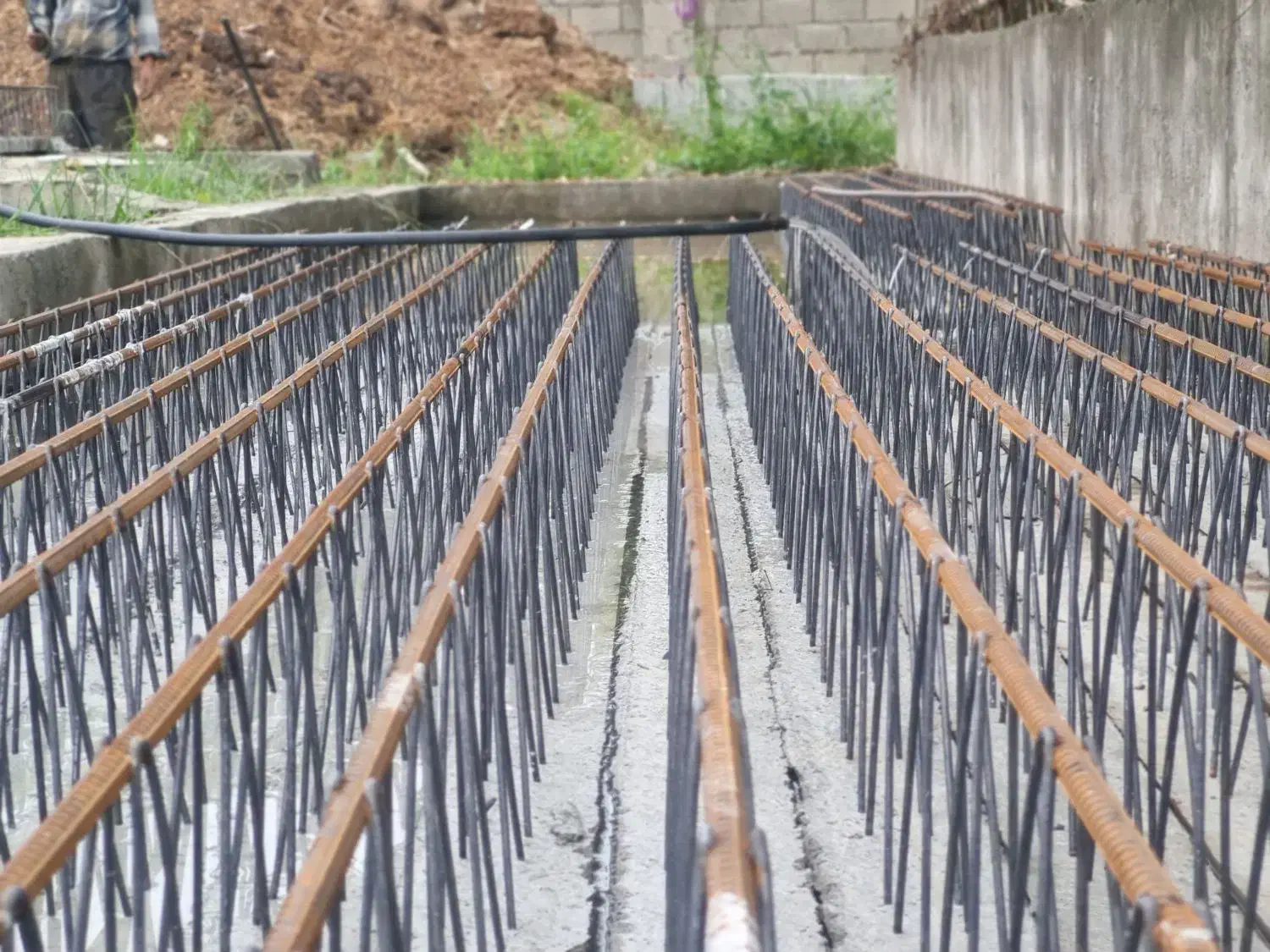 تولید انواع تیرچه  صنعتی ماسال|مصالح و تجهیزات ساختمان|شاندرمن, |دیوار