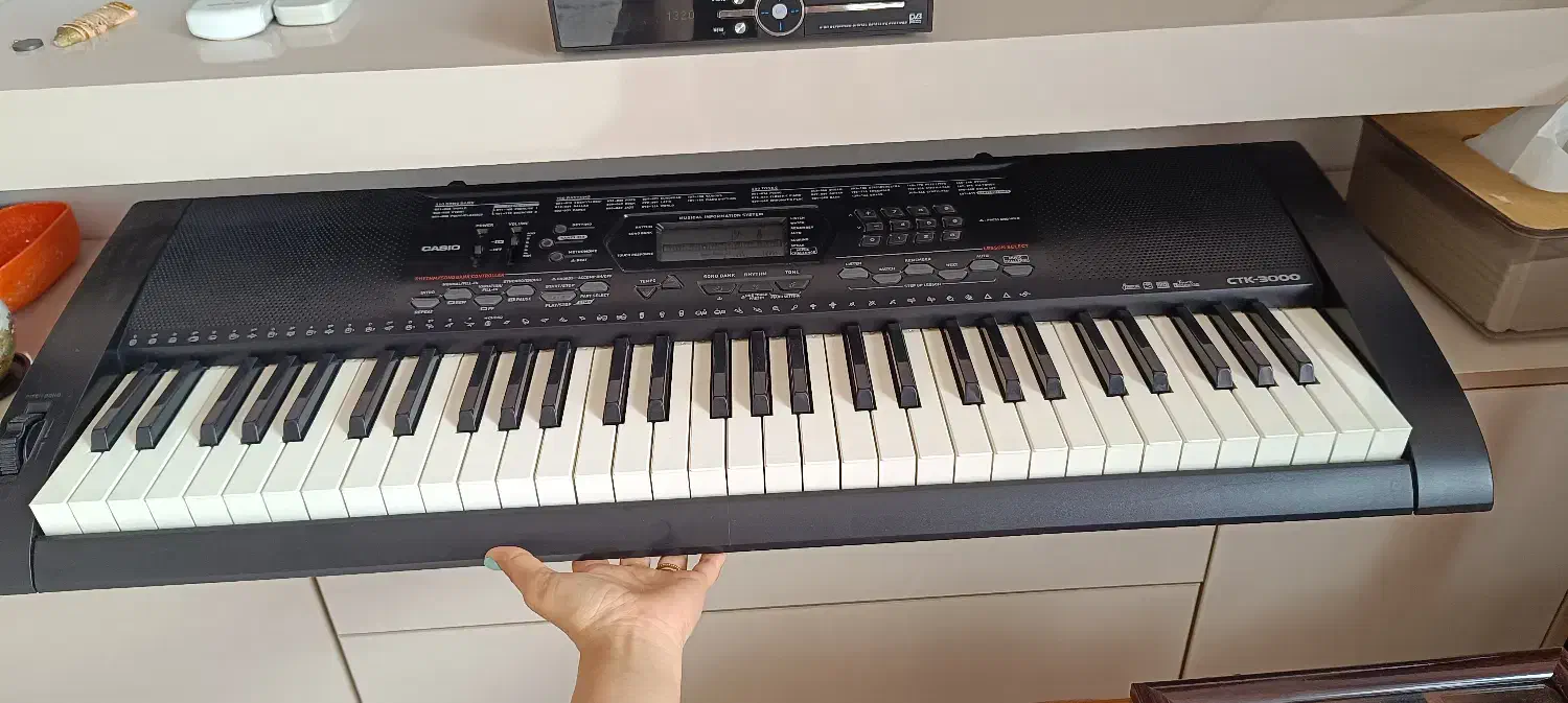 یک عدد کیبورد casio مدل ctk3000|پیانو، کیبورد، آکاردئون|رشت, پیله داربن|دیوار