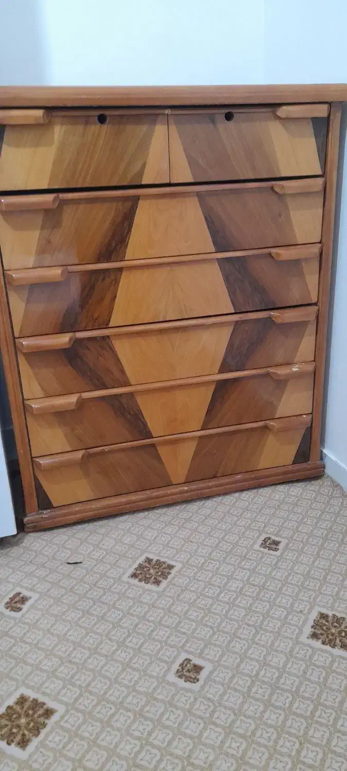 دراور چوبی|جاکفشی، کمد، دراور|بروجرد, |دیوار