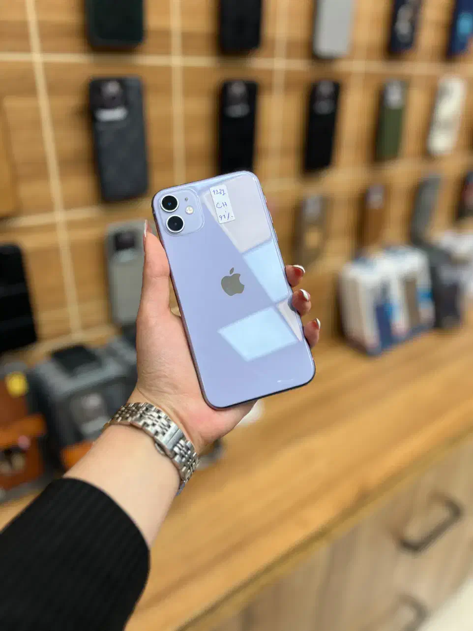 اپل آیفون ۱۱ نرمال ۱۲۸ دوسیم CHA سالم+ضمانت کتبی|موبایل|مشهد, عامل|دیوار