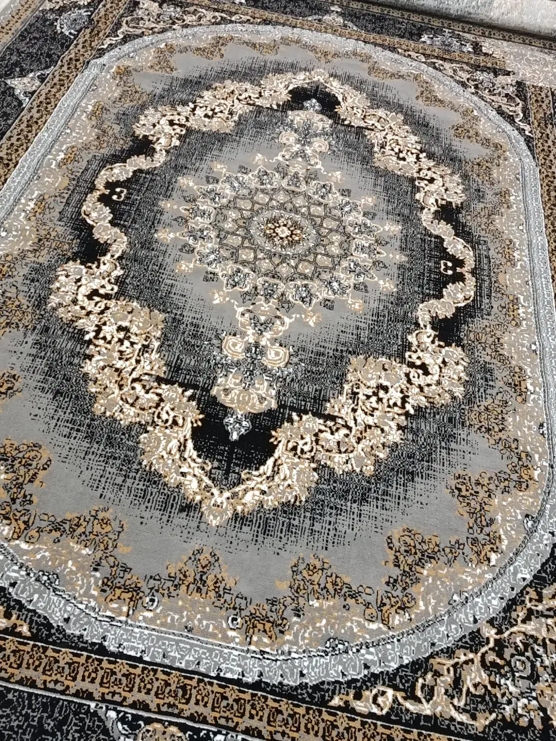 فرش ۱۲متری نو ۵تومن|فرش|شاهرود, |دیوار