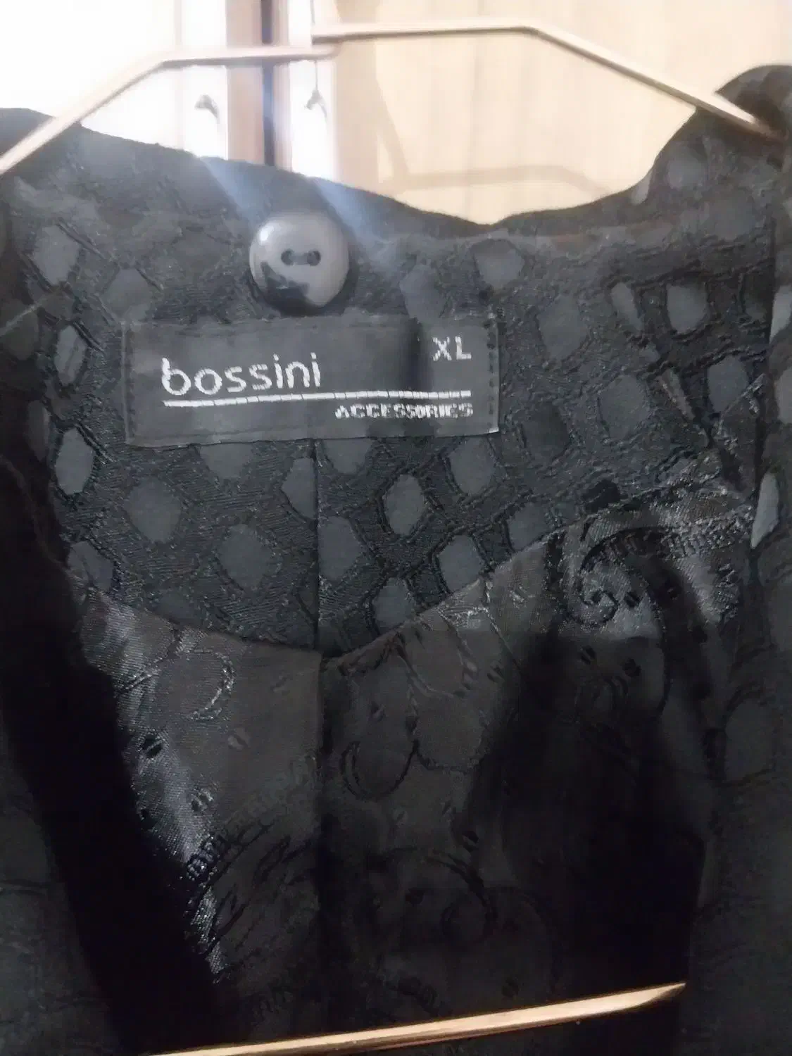 مانتودرحدنو|لباس|قرچک, باقرآباد|دیوار