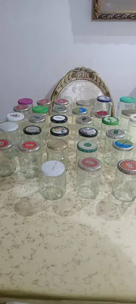 ظرف شیشه ای بسیار تمیز ۳۲ عدد|ظروف نگهدارنده، پلاستیکی، یکبارمصرف|رشت, پیرکلاچای|دیوار