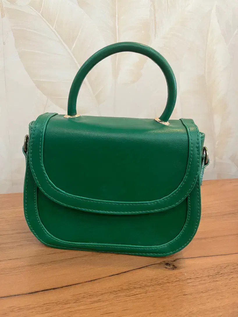 کیف نو|کیف، کفش، کمربند|رشت, کوی مهر|دیوار